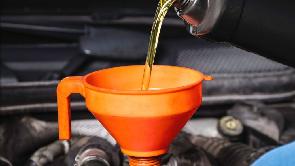 Aproveite a promoção de troca de óleo da RS Pneus e Rodas em Barretos. Cuide do seu carro com qualidade e segurança.